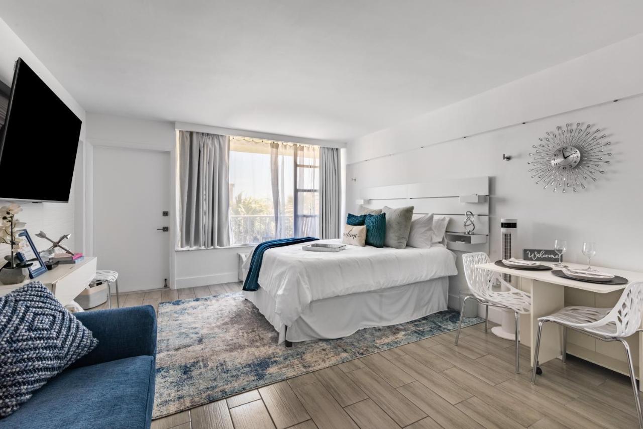 Newly Renovated Oceanfront Studio W/ Balcony - Daytona Beach Apartment Luaran gambar