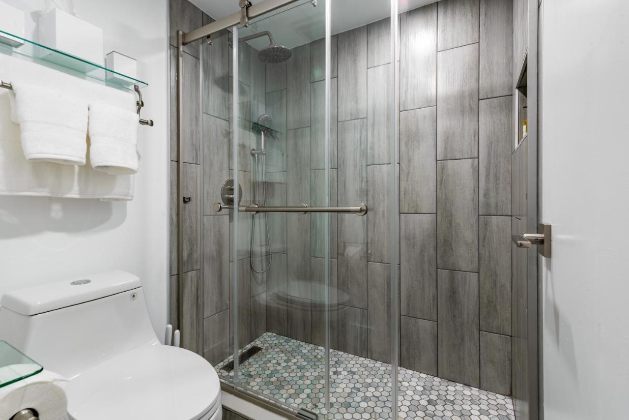 Newly Renovated Oceanfront Studio W/ Balcony - Daytona Beach Apartment Luaran gambar