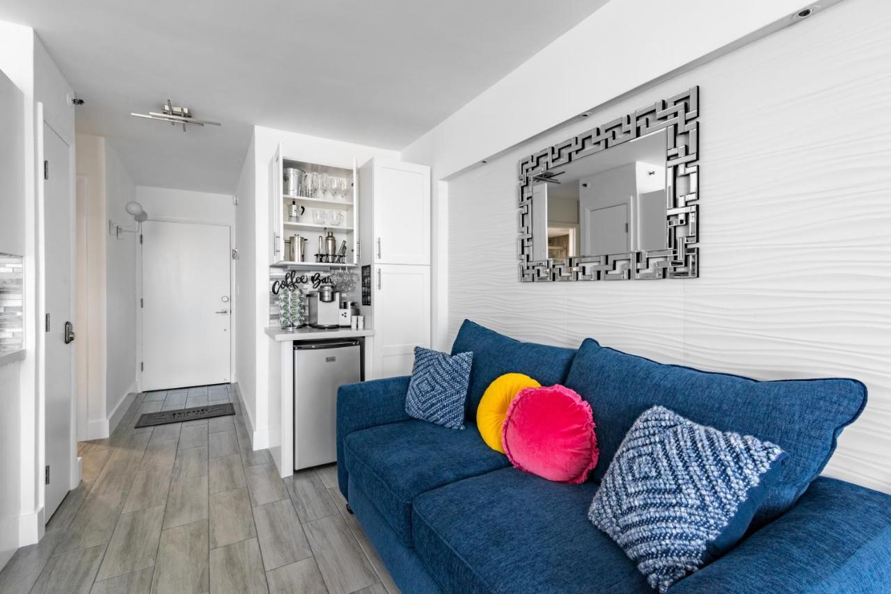 Newly Renovated Oceanfront Studio W/ Balcony - Daytona Beach Apartment Luaran gambar